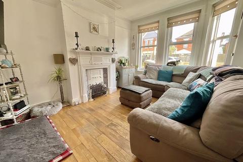 38 Abinger Road, Pokesdown, Bournemouth, BH7 6LX