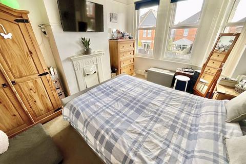 38 Abinger Road, Pokesdown, Bournemouth, BH7 6LX
