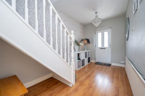 3 bedroom semi-detached house for sale, Rowlands Crescent, Solihull B91