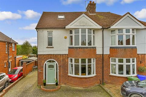 4 bedroom semi-detached house for sale, Bell Road, Sittingbourne, Kent