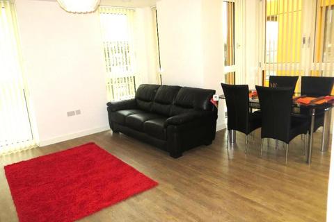 3 bedroom flat to rent, Garda House, 5 Cable Walk, Enderby Wharf, London, SE10 0TN