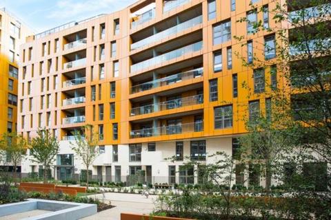 3 bedroom flat to rent, Garda House, 5 Cable Walk, Enderby Wharf, London, SE10 0TN