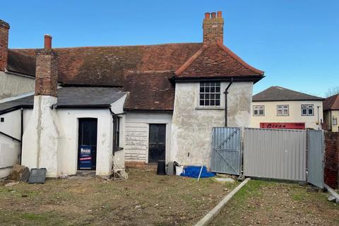 Mixed use for sale, 144/144A, 144B & Cottages, Rear Of High Street, Maldon, Essex