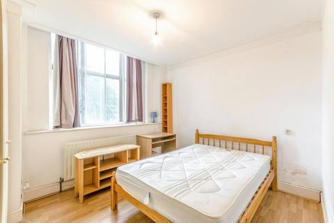 2 bedroom flat to rent, Bridgewater Square, City, London, EC2Y