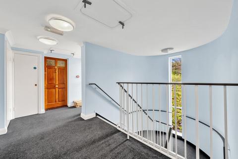 2 bedroom flat to rent, St Josephs Vale, Blackheath, SE3