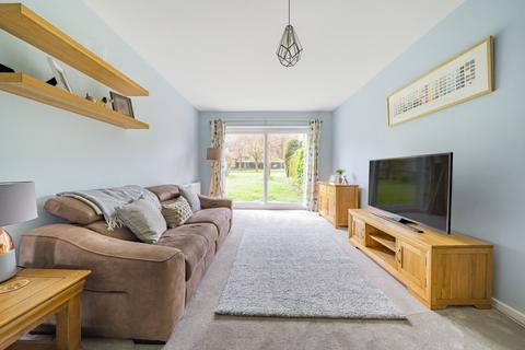 54 Northcott, Hanworth, Bracknell, RG12 7WR