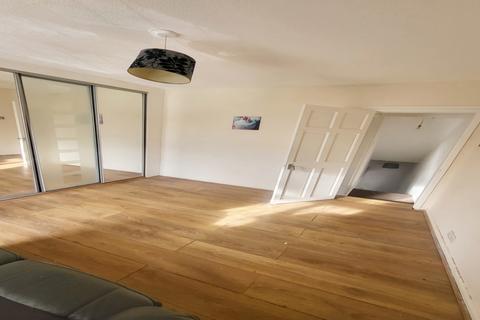2 bedroom flat to rent, Craylands Lane, DA10 0LP