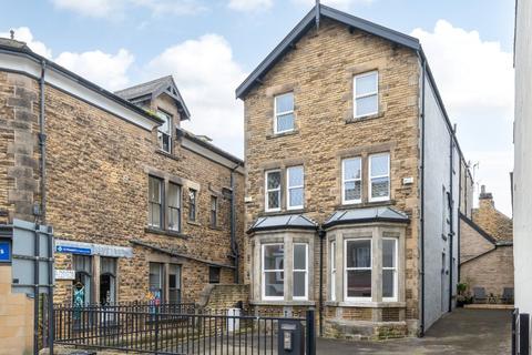 3 bedroom apartment for sale, High Street, Knaresborough, North Yorkshire, HG5