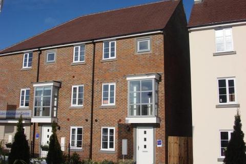 5 bedroom semi-detached house to rent, Marnel Park, Ilsley Road, Basingstoke, RG24 9RU