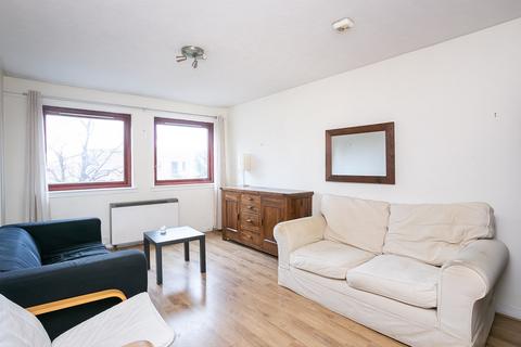 1 bedroom flat for sale, West Winnelstrae, Trinity, Edinburgh, EH5