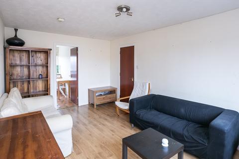 1 bedroom flat for sale, West Winnelstrae, Trinity, Edinburgh, EH5