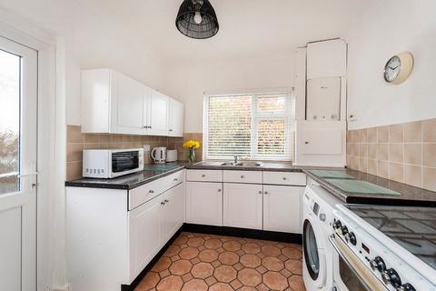 24 Awliscombe Road, Welling, DA16 3JT