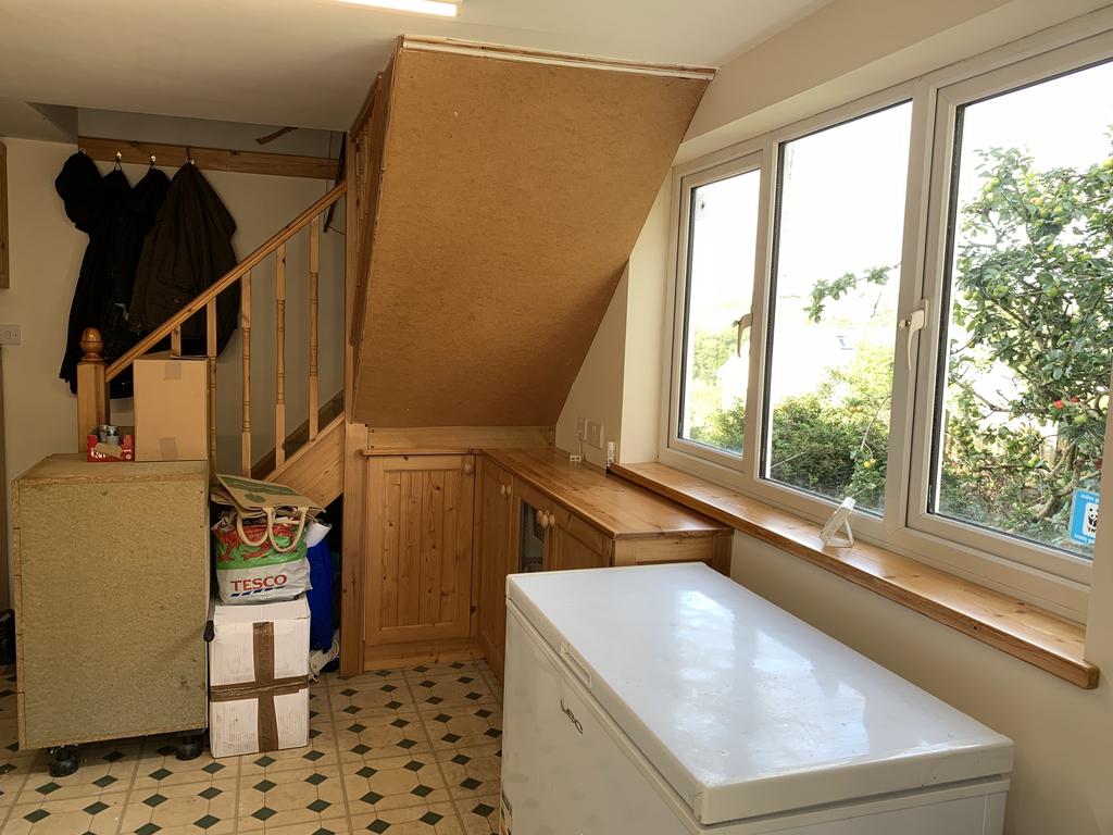 Entrance Porch/Utility Room