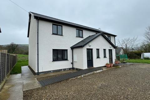 Lampeter - 3 bedroom semi-detached house for sale