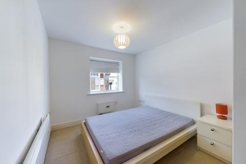 1 bedroom flat for sale, Meridian House St. Davids Square, London, E14