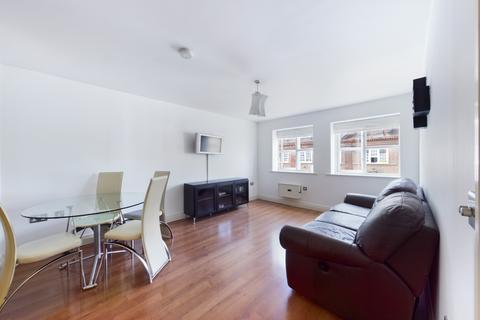 1 bedroom flat for sale, Meridian House St. Davids Square, London, E14