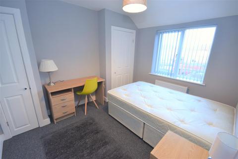 1 bedroom apartment to rent, 1 Kepier Crescent, Gilesgate