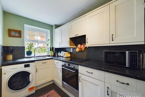 29 Constantine Way, Hatch Warren, Basingstoke, RG22 4UR