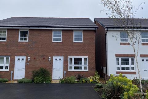 3 bedroom semi-detached house to rent, Laker Close, Wiveliscombe, Taunton
