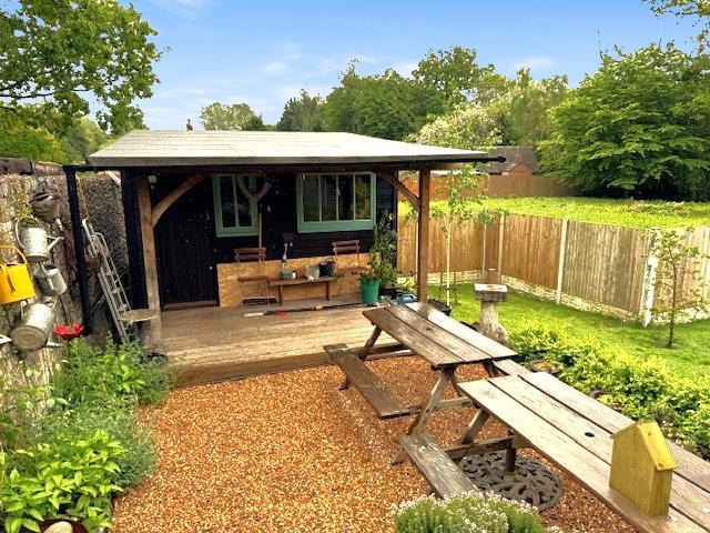 Detached Summer House