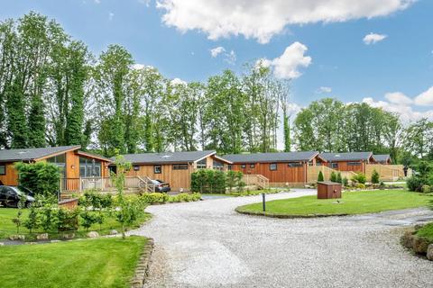 2 bedroom detached bungalow for sale, Wren Lodge. Gargrave, Skipton