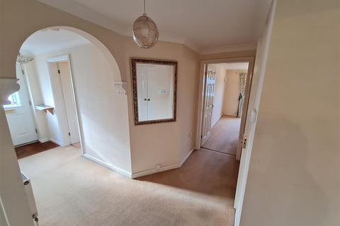2 bedroom flat for sale, Angelina Close, Sandbach CW11