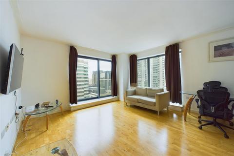 2 bedroom flat to rent, South Quay Square, London