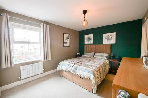 2 bedroom coach house for sale, Portcullis Drive, Wallingford OX10