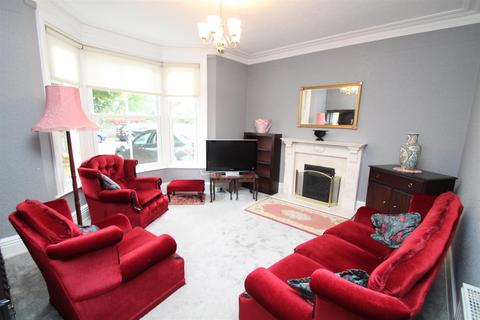 3 bedroom semi-detached house for sale, Westlecot Road, Old Town, Swindon