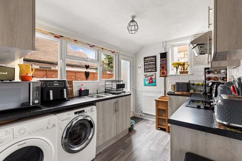 46 Athelstan Road, Folkestone, CT19 6EU