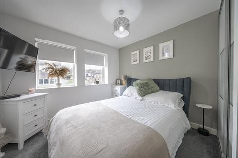 Flat 5, Gott Court Cornmill View, Horsforth, Leeds, LS18 5NG