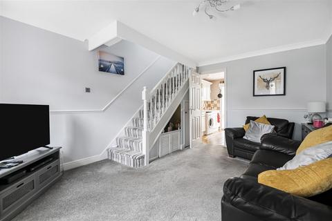2 bedroom terraced house for sale, Gosforth Close, Lower Earley, Reading