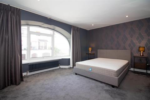 2 bedroom maisonette for sale, Barrack Road, Newcastle Upon Tyne