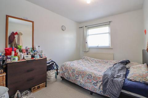 4 bedroom end of terrace house for sale, Clifton Court, Newcastle Upon Tyne