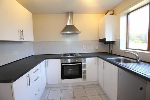 3 bedroom semi-detached house to rent, Lydstep Close, Derby DE21