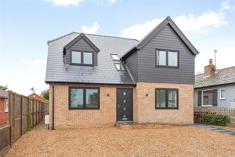 4 bedroom detached house for sale, Kimberley Grove, Seasalter, Whitstable