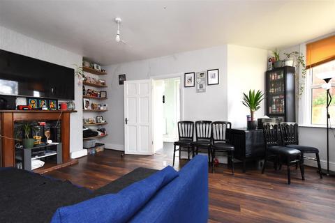 1 bedroom flat for sale, Mount Pleasant Road, London SE13