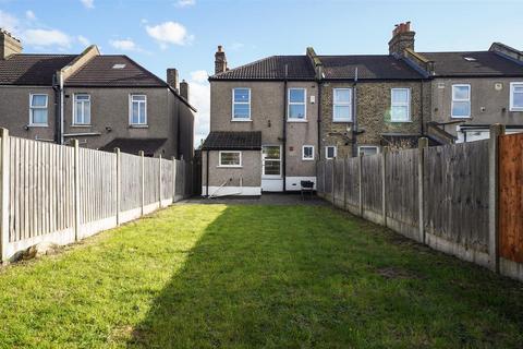 3 bedroom end of terrace house for sale, Braidwood Road, London SE6