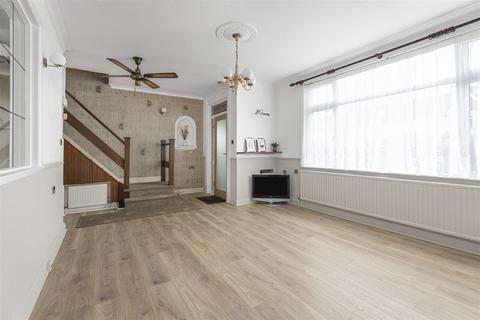 3 bedroom end of terrace house for sale, Bush Hill Road, London