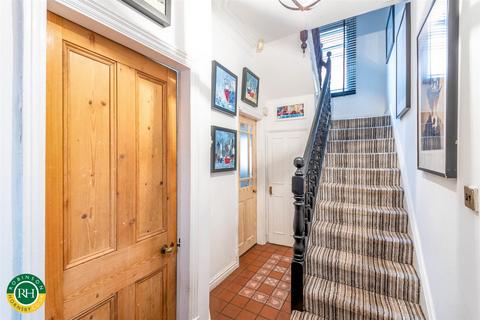 27 Balmoral Road, Doncaster, DN2 5BZ