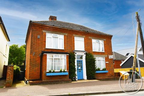 Guest house for sale, Victoria Road, Aldeburgh
