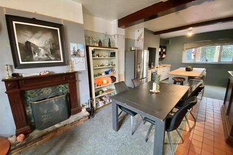 161 Black Road, Macclesfield, SK11 7LF