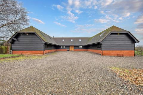 7 bedroom barn conversion for sale, Ashwells Road, Pilgrims Hatch, Brentwood