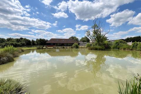 7 bedroom barn conversion for sale, Ashwells Road, Pilgrims Hatch, Brentwood