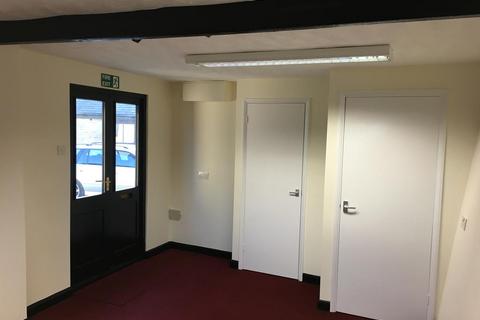 Office to rent, Clifton Road, Olney MK46