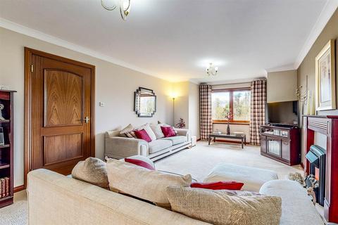 3 bedroom detached house for sale, Sutherland Crescent, Abernethy, Perth