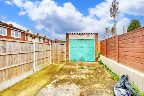 3 bedroom detached house for sale, Cornell Way, Romford
