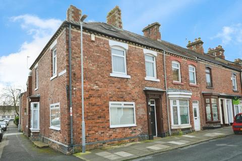 3 bedroom end of terrace house for sale, Grey Street, Bishop Auckland