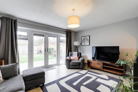 3 bedroom end of terrace house for sale, Redhill Road, Arnold NG5