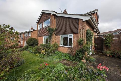 4 bedroom detached house for sale, Finch Road, Chipping Sodbury, Bristol